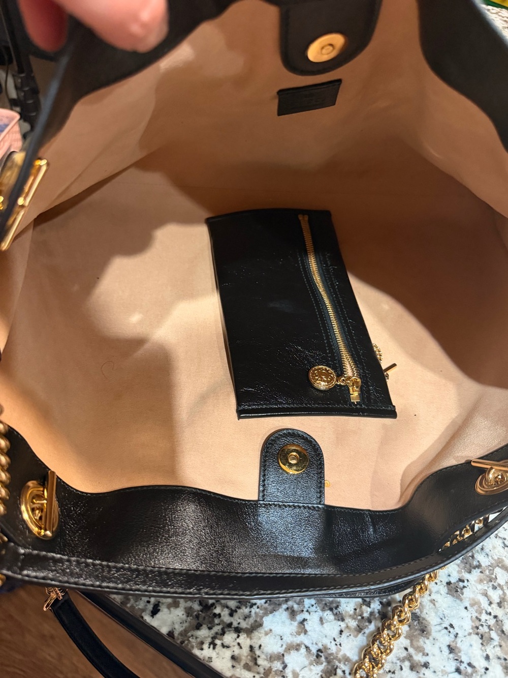 Gucci Large Rajah Chain Tote - Picture 2 of 2